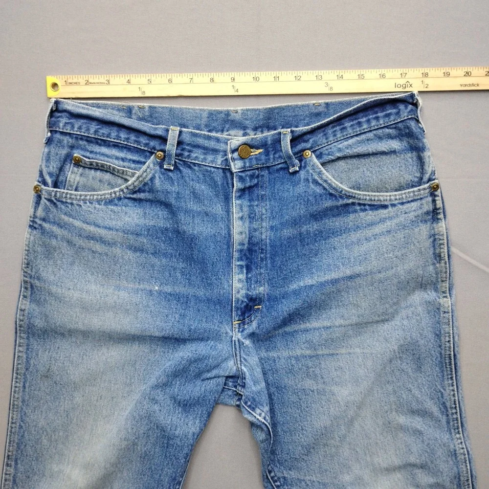 Vintage Lee Riders Jeans 38x32 Light Wash Straight Leg Union Made USA Denim